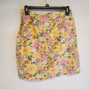 Jaclyn Smith Yellow Floral Cottage Core/Fairy/Garden Mini Skirt S10